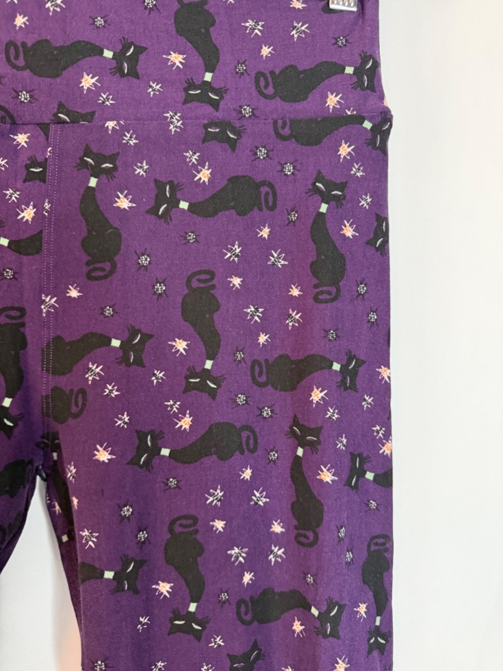 2 Pairs LLR Leggings, Black Cat & Skeleton Keys, TC - Picture 5 of 7